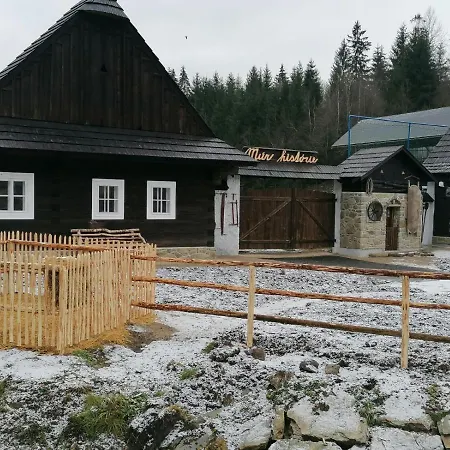 Drevenica Pod Horou * Vysna Korna