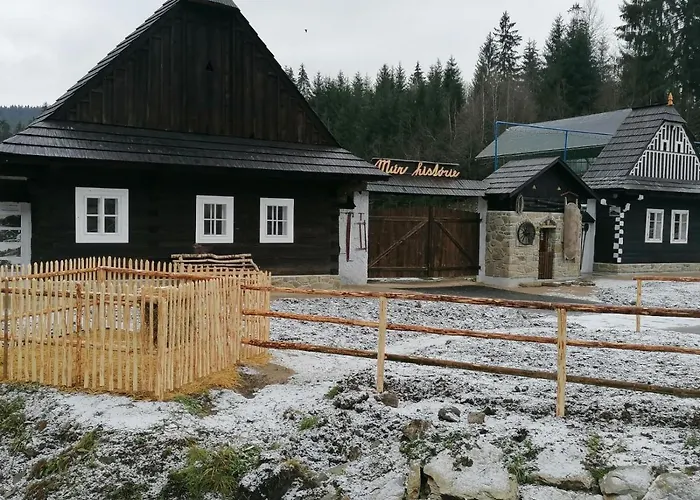 Drevenica Pod Horou * Vysna Korna