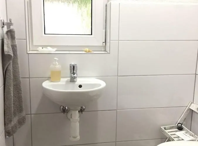 Drevenica Pod Horou * Vysna Korna