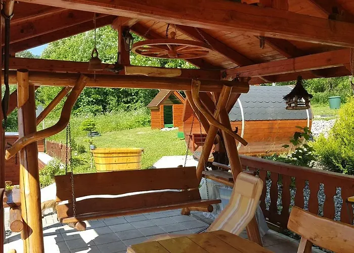 Drevenica Pod Horou * Vysna Korna